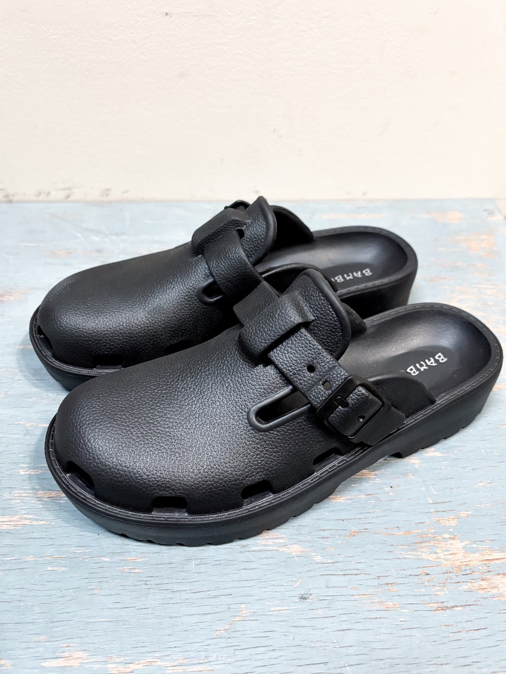NWOT Women’s Slip-on Clogs with Buckle 38 US7